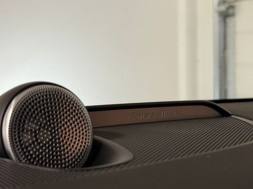 Volvo  V60 T6 AWD Recharge Ultra Dark Bowers & Wilkins | 360 Camera | Head-Up Display | Adaptieve Cruise Con... ActivLease financial lease