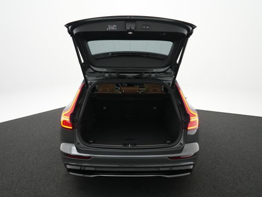 Volvo  V60 2.0 T6 Plug-in hybrid AWD Ultra Dark | Bowers & Wilkins | 360&deg; Camera | Massage | Stoelventilatie... ActivLease financial lease