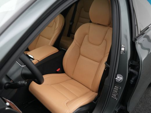 Volvo  V60 2.0 T6 Plug-in hybrid AWD Ultra Dark | Bowers & Wilkins | 360&deg; Camera | Massage | Stoelventilatie... ActivLease financial lease