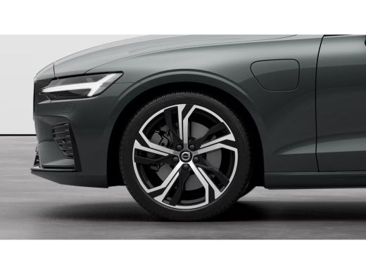 Volvo  V60 2.0 T6 Plug-in hybrid AWD Ultra Dark Lounge Pack | Extra getint glas achter |  Gelamineerde zijru... ActivLease financial lease