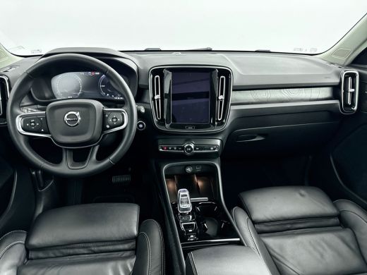 Volvo  XC40 T5 Recharge Ultimate Dark | 20" | Leder | Trekhaak | Getint glas | Panoramadak | Harman Kardon | ... ActivLease financial lease