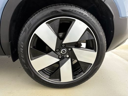 Volvo  XC40 T5 Recharge Ultimate Dark | 20" | Leder | Trekhaak | Getint glas | Panoramadak | Harman Kardon | ... ActivLease financial lease