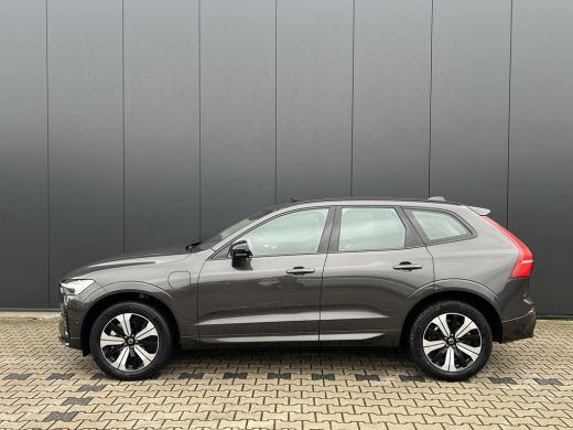 Volvo  XC60 2.0 T6 Plug-in hybrid AWD Plus Dark | Panoramadak | Trekhaak | 360 Camera | Stoel en stuurwielver... ActivLease financial lease