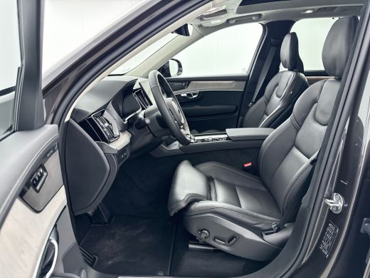 Volvo  XC90 T8 Recharge Ultra Dark | 21" | Luchtvering | Geventileerd Nappa | Stoelmassage | Panoramadak | He... ActivLease financial lease