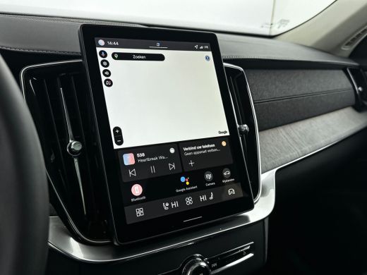 Volvo  XC90 T8 Recharge Ultra Dark | 22" | Geventileerd Nappa | Stoelmassage | Panoramadak | Head-up | Matrix... ActivLease financial lease