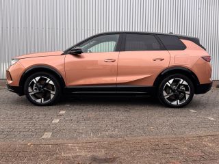 Opel Grandland GS 73 kWh | Premium Focal Audio | Panorama Schuif/kanteldak | Romdomzicht Camera | Keyless| Stoel...