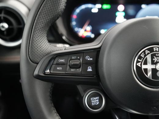 Alfa Romeo Tonale Sprint - Plug-in Hybrid Automaat ActivLease financial lease