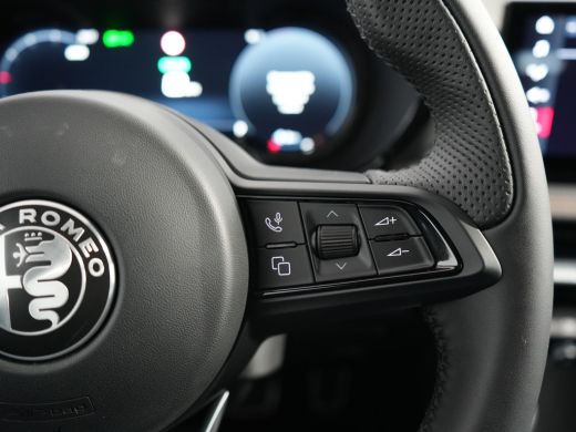 Alfa Romeo Tonale Sprint - Plug-in Hybrid Automaat ActivLease financial lease