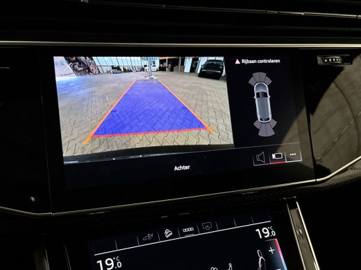Audi Q8 60 TFSI e quattro Pro Line S Competition | Panorama Dak | Valcona Lederen Sportstoelen| Memory Se... ActivLease financial lease