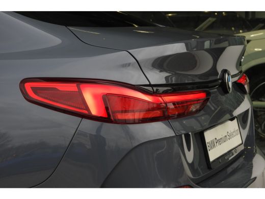 BMW 2 Serie 218i M Sport Automaat / Achteruitrijcamera / M Sportonderstel / Comfort Access / LED / Live Cockp... ActivLease financial lease