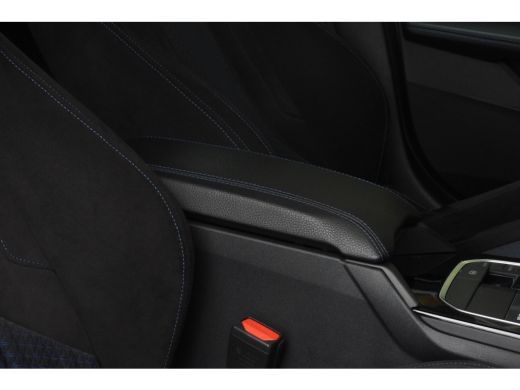 BMW 2 Serie 218i M Sport Automaat / Achteruitrijcamera / M Sportonderstel / Comfort Access / LED / Live Cockp... ActivLease financial lease