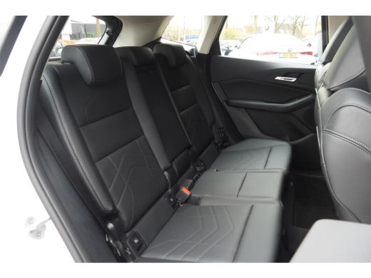 BMW 2 Serie 220i Luxury Line Automaat / Panoramadak / Sportstoelen / Achteruitrijcamera / Comfort Access / Ad... ActivLease financial lease