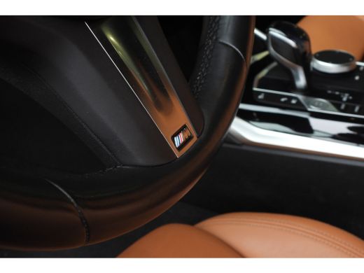BMW 3 Serie Touring 330e eDrive High Executive Sport Line Automaat / Sportstoelen / Achteruitrijcamera / LED ... ActivLease financial lease