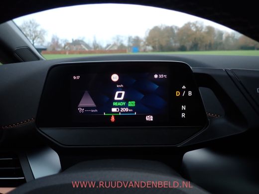 CUPRA Born Copper Edition One 62 kWh PANODAK/CAMERA/STOEL EN STUUR VERWARMING ActivLease financial lease