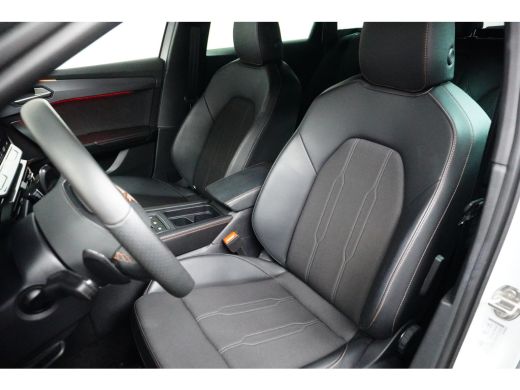 CUPRA Leon Sportstourer 1.5 e-Hybrid 204PK | STOEL +STUURVERW. | CAMERA ACHTER | ADAPT. CRUISE | ELECT. SPIEGELS | APP. C... ActivLease financial lease