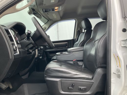 Dodge Ram 1500 1500 5-Pers 5.7 V8 4x4 Crew Cab Leer Bodykit Rebel Camera Trekhaak ActivLease financial lease