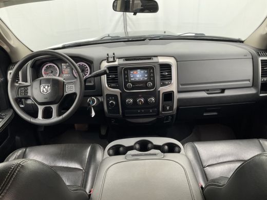 Dodge Ram 1500 1500 5-Pers 5.7 V8 4x4 Crew Cab Leer Bodykit Rebel Camera Trekhaak ActivLease financial lease