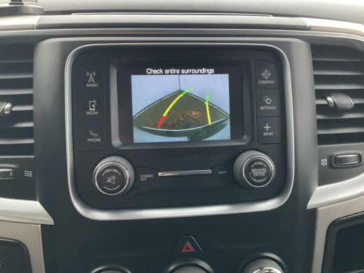 Dodge Ram 1500 1500 5-Pers 5.7 V8 4x4 Crew Cab Leer Bodykit Rebel Camera Trekhaak ActivLease financial lease