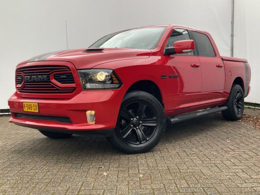Dodge Ram 1500 1500 5.7 V8 4x4 Sport Trekhaak Pano Alpine Nav/Cam NL-Auto Trekhaak ActivLease financial lease