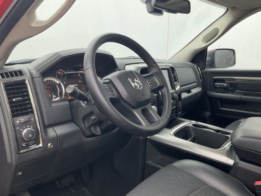 Dodge Ram 1500 1500 5.7 V8 4x4 Sport Trekhaak Pano Alpine Nav/Cam NL-Auto Trekhaak ActivLease financial lease