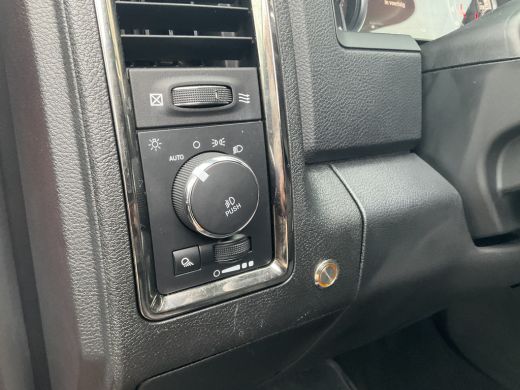 Dodge Ram 1500 1500 5.7 V8 4x4 Sport Trekhaak Pano Alpine Nav/Cam NL-Auto Trekhaak ActivLease financial lease