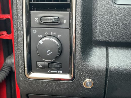 Dodge Ram 1500 1500 5.7 V8 4x4 Sport Trekhaak Pano Alpine Nav/Cam NL-Auto Trekhaak ActivLease financial lease