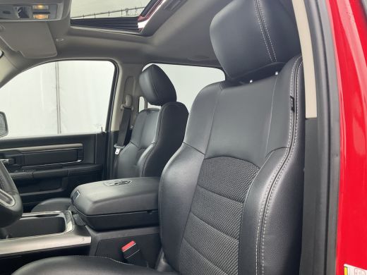 Dodge Ram 1500 1500 5.7 V8 4x4 Sport Trekhaak Pano Alpine Nav/Cam NL-Auto Trekhaak ActivLease financial lease