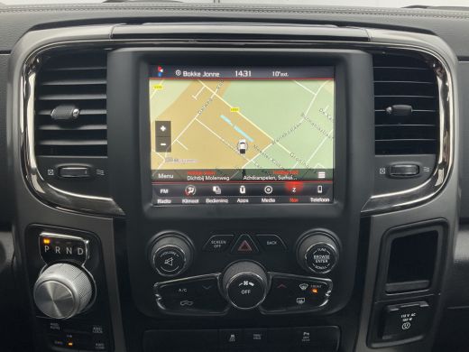 Dodge Ram 1500 1500 5.7 V8 4x4 Sport Trekhaak Pano Alpine Nav/Cam NL-Auto Trekhaak ActivLease financial lease