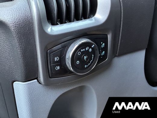 Ford Transit Custom 290 2.0 TDCI L1H2 Standkachel Automaat Trekhaak Vooruitverwarming Camera ActivLease financial lease