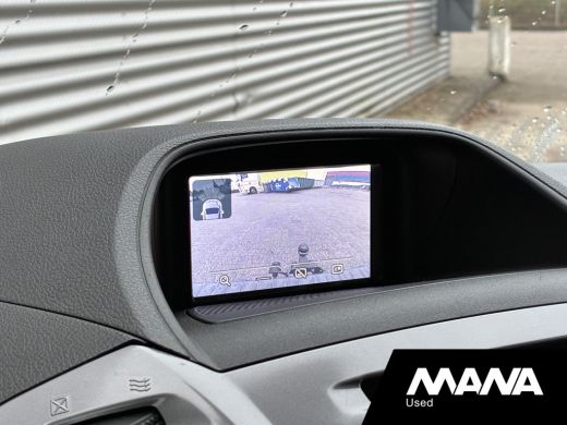 Ford Transit Custom 290 2.0 TDCI L1H2 Standkachel Automaat Trekhaak Vooruitverwarming Camera ActivLease financial lease