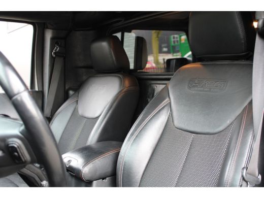 Jeep Wrangler 2.8 CRD 75th Anniversary | EX.BTW | NAP! | INCLSOFT-TOP | NAVI | STOELVERWARMING | ActivLease financial lease