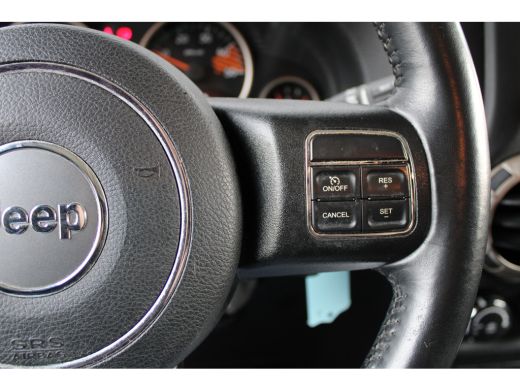 Jeep Wrangler 2.8 CRD 75th Anniversary | EX.BTW | NAP! | INCLSOFT-TOP | NAVI | STOELVERWARMING | ActivLease financial lease