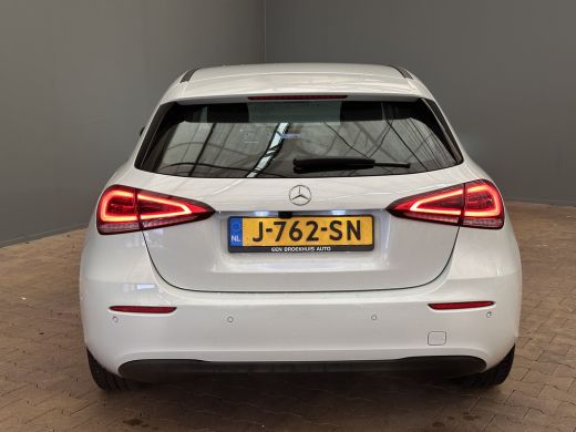 Mercedes-Benz A-Klasse 160 Business Solution Camera | Parkeersensoren | Widescreen | Stoelverwarming | LED | 16" Lichtme... ActivLease financial lease
