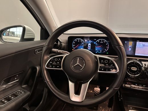 Mercedes-Benz A-Klasse 160 Business Solution Camera | Parkeersensoren | Widescreen | Stoelverwarming | LED | 16" Lichtme... ActivLease financial lease