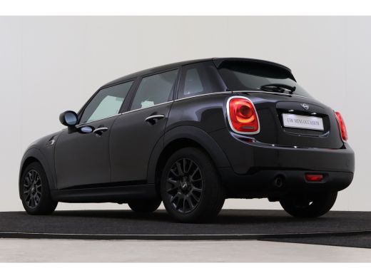 Mini One One / LED / Navigatie / Airconditioning / Cruise Control ActivLease financial lease