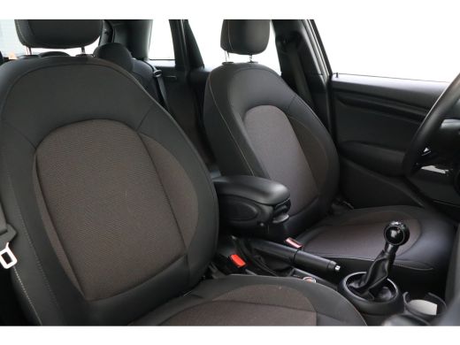 Mini One One / LED / Navigatie / Airconditioning / Cruise Control ActivLease financial lease