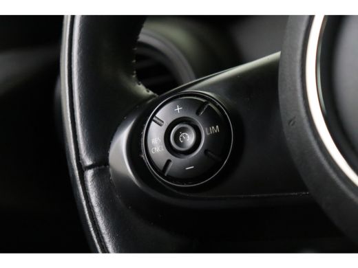 Mini One One / LED / Navigatie / Airconditioning / Cruise Control ActivLease financial lease