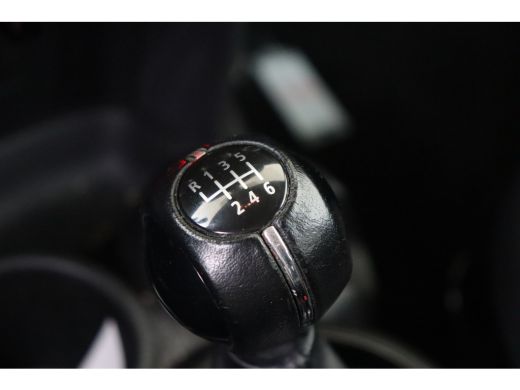 Mini One One / LED / Navigatie / Airconditioning / Cruise Control ActivLease financial lease