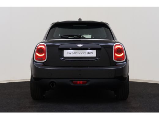 Mini One One / LED / Navigatie / Airconditioning / Cruise Control ActivLease financial lease