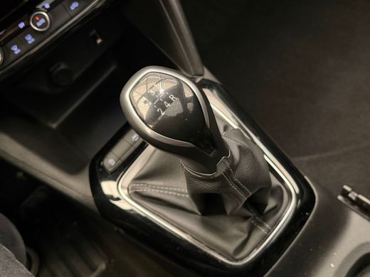 Opel Corsa 1.2 GS Line Panorama Dak | Digitaal Dashboard | Stoel & Stuurverwarming | Parkeersensoren | Clima... ActivLease financial lease