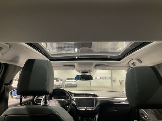 Opel Corsa 1.2 GS Line Panorama Dak | Digitaal Dashboard | Stoel & Stuurverwarming | Parkeersensoren | Clima... ActivLease financial lease