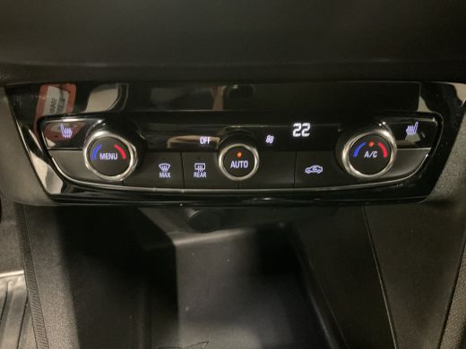 Opel Corsa 1.2 GS Line Panorama Dak | Digitaal Dashboard | Stoel & Stuurverwarming | Parkeersensoren | Clima... ActivLease financial lease