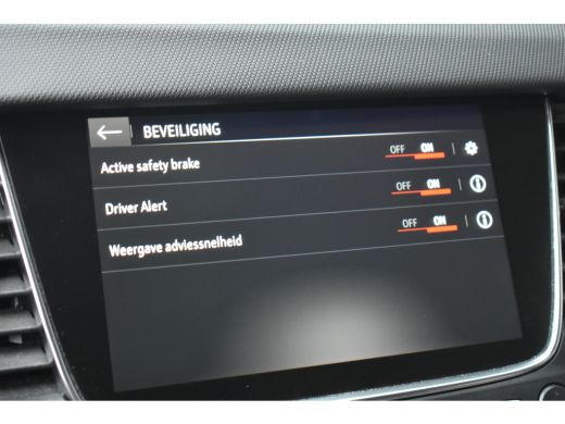 Opel Crossland 1.2 Turbo Business Elegance 110pk | Afn. Trekhaak | 1e Eigenaar | Dealeronderhouden | Navigatie |... ActivLease financial lease