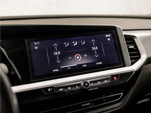 Opel Grandland 1.2 Turbo Elegance Sport Automaat (VIRTUAL COCKPIT, APPLE CARPLAY, GROOT NAVI, 360 CAMERA, SPORTS... ActivLease financial lease