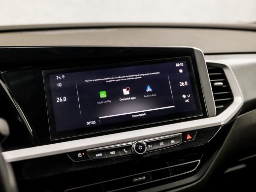 Opel Grandland 1.2 Turbo Elegance Sport Automaat (VIRTUAL COCKPIT, APPLE CARPLAY, GROOT NAVI, 360 CAMERA, SPORTS... ActivLease financial lease