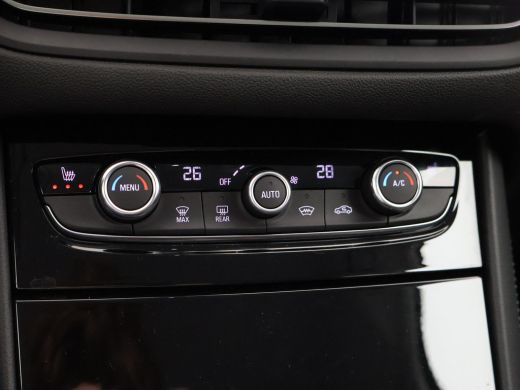 Opel Grandland 1.6 TURBO PLUG-IN 224 PK ULTIMATE + TREKHAAK | ADAPTIVE CRUISE | STUUR/STOELVERW. | LED ActivLease financial lease