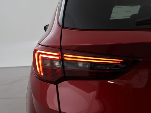 Opel Grandland 1.6 TURBO PLUG-IN 224 PK ULTIMATE + TREKHAAK | ADAPTIVE CRUISE | STUUR/STOELVERW. | LED ActivLease financial lease