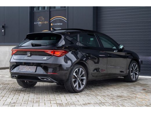 Seat Leon 1.4 TSI eHybrid PHEV FR Bus. Int. PANO CAMERA MEMORY ActivLease financial lease