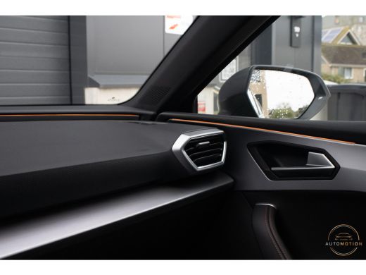 Seat Leon 1.4 TSI eHybrid PHEV FR Bus. Int. PANO CAMERA MEMORY ActivLease financial lease