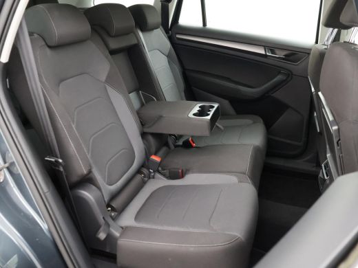 Skoda Kodiaq 1.5 TSI 150 PK DSG 7-PERSOONS + TREKHAAK | APPLE CARPLAY | STUUR / STOELVERWARMING ActivLease financial lease